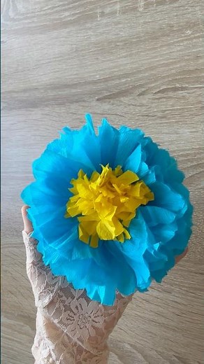 Easy Crepe Paper Flowers Tutorial | DIY Paper Dahlias
