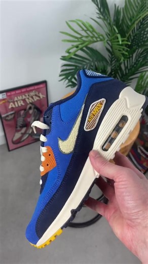 Pairs like this go into the group first. DM ACCESS! #Airmax90 #am90 #nikeairmax90 #airmax90collection #varsity