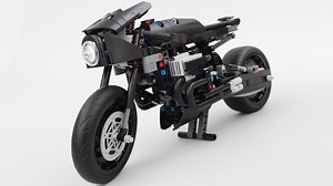 LEGO Technic 42155 Batman – The Batcycle review and gallery