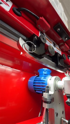 b-sharp ottawa on Instagram: "A quick Profile 2 sets of perfectly matched and Profiled steel. #bsharpottawa #skatesharpening #skatetech #expertsknow"