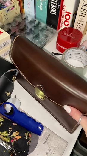 Antwort auf @personalventure Cant wait to buy new things for my journaling room its still sooo messy 🥴🥵 #fy #fyp #asmr #organizing #flinasday #organizingtiktok #organization #organizewithme