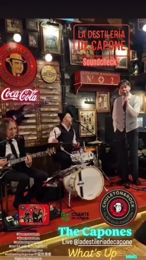 THE CAPONES - Live @ Capone's - Wild World