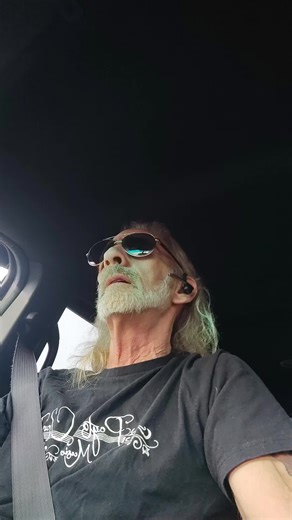 Duane McCutcheon (@duanemccutcheon)’s videos with REO Speedwagon Time for me to fly - Embrace The 80s