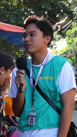 9.7K views · 90 reactions | "Ngano? Halaaaa.."  #closure #relationships #ex #secrets #trip #jowa #uyab #boyslove #bl #ac #asiancollege #acsat #students #dumaguetecity #negrosoriental #trending #viral #bisaya #bisdak #cebuano #questions #interview #reels | Super Kaloy | Facebook