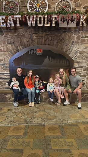 Great Wolf Lodge with the best pack! 🐺💙🌊 #familyfun #greatwolflodge | Brook Johnson