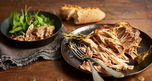 Slow cooker pork shoulder