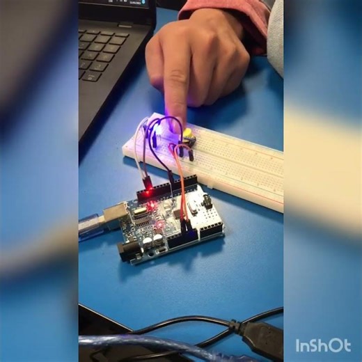 Botón Pulsador -Arduino UNO