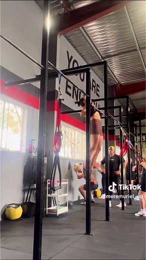 C2B 🦋 PULL UPS No shortcuts, just hard work & determination 😤 I have been doing crossfit for almost 2yrs now and loving it!! #crossfit #consistencyiskey #dobetter #keepgoing