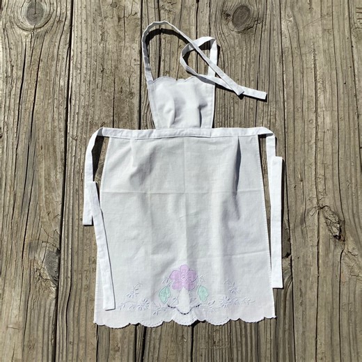 Embroidered Apron for Toddler, Small White Full Apron Retro Costume Outfit Children's Paisley Apron, Kids Floral White Apron - Etsy
