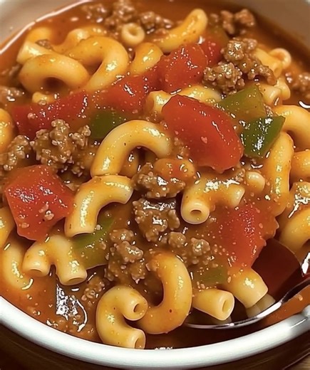 "This is the best goulash recipe. One of my childhood favorites that I still make!!! Recipe in First (c.o.m.m.e.n.t ).👇 | Easy-Recipes