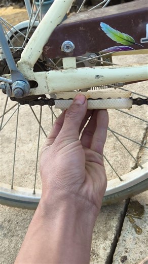 Tips for applying lubricating oil to chains