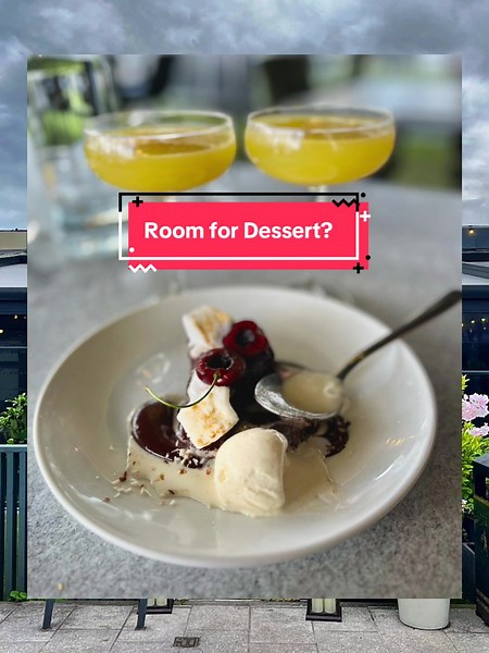 I scream, you scream, we all scream for ice cream! 🍦 There’s always room for dessert 🤤 Book your table through the link in our bio 🍽️ #belfast #deliciousness #icecreamlover #desserttime #treatyourself #oliversrestaurant