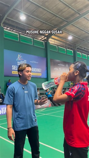panggil aja io on Instagram: "Set 1 Interval Azalea Husna babak QF.. #fyp #fypシ #fypage #reells #reellsinstagram #coach #coaching #coachbadminton #badminton #badmintoncoach #badmintonindonesia🇮🇩 #badmintontutorial #atlet #atletindonesia #atletbadminton #bulutangkis #bulutangkisindonesia #turnamenbulutangkis #pialathomascup"