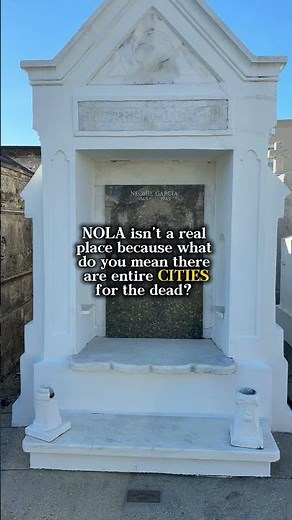 This Is How New Orleans Buries Their Dead 😳