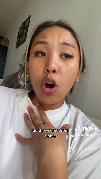 Replying to @anaaa694 ICU and ED are totally different worlds, so I don’t expect a super in-depth report. Just give me the main details: code status, age, sex, what brought them in, interventions you did downstairs, abnormal labs, then a quick head to toe, lines and gtts. Any other info I’ll ask at the end and/or look it up in the chart (I’ll make a separate video on what I want to know if they’re intubated!) #icu #icunurse #nursereport #ed #ernurse #nursingstudent #nursingschool #nurse #healthc