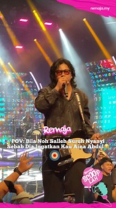 Sampai blur Adzrin Adzhar tak tahu nak buat apa lepas sambut mic tu😆 Nasib baik Noh pass mic dekat vocal coach tau😂 Tapi memang serupa betul kan Adzrin & Aina Abdul😊@adzrin_adzhar #majalahremaja #remaja #remajamalaysia | Remaja