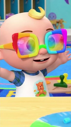 Exploring Colors with Ms. Appleberry🌈 | 🍉 CoComelon Kids Songs 🎶 #shorts #cocomelon