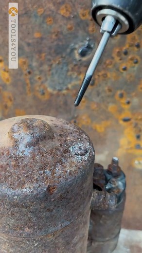 How to remove small rusty screws