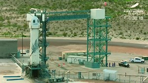 #Breakling Update: #NewShepard hatch is closed with Bezos and his astronauts inside. Final checks are underway for 7AM launch. Watch LIVE Coverage: https://kvia.com/news/race-to-space/ | KVIA ABC-7