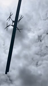 Dronele au un rol din ce în ce mai important în administrarea modernă a șantierelor. Acesta pot îndeplini sarcini, precum patrularea, verificarea, supravegherea și controlul șantierelor. În plus, ajută la desenarea de hărți topografice și prospectarea terenului. #ChinaTech#Agriculture#drone | Romanian Service, China Radio International