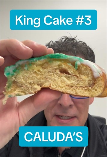 King cake number 3 in this young king cake season. This time it’s from Caluda’s. This is their plain, traditional king cake - no cream cheese, no toppings. This was originally Diane Randazzo’s, but is now Caluda’s. The cake is very moist, fluffy, with a thin layer of icing. This is one that many traditionalists swear by and it’s a very good representation of the traditional braided cinnamon roll style king cake. #kingcake #mardigras #theyallguy #carnival2026 #nolaeats @Caluda’s King Cake