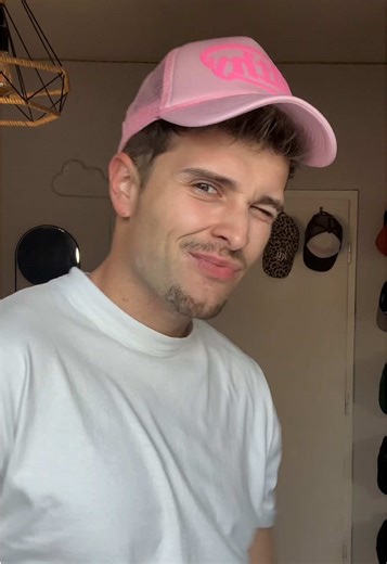 icefox (@iccefoxx)’s videos with original sound - lynxk