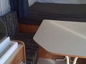 2000 Voyager by Dutchmen model 1004D