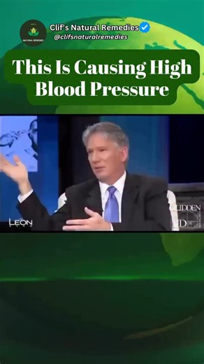 Magnesium: The Unsung Hero of Blood Pressure Control High blood pressure isn’t always about salt — sometimes, it’s about missing minerals. Magnesium helps your arteries constrict and relax properly, keeping blood flow smooth and steady. Without enough magnesium, your muscles (including those lining your blood vessels) stay tense — raising blood pressure over time. Here’s how it works: 💪 Muscle Function: Magnesium acts like a gatekeeper for calcium, preventing your arteries from over-contracting