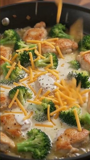 Low Carb Chicken Broccoli Skillet