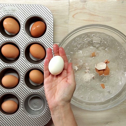 19M views · 71K shares | 6 Ways to Hack Your Muffin Tins | Tastemade | Facebook