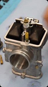8K views · 48 reactions | #cr250 mikuni carb coming back together after ultrasonic deep cleaning  @decalworks @specbolt @mxplastics @dirtbiketv1 #dirtbike #2stroke #dirtniron | Dirt N' Iron | Facebook