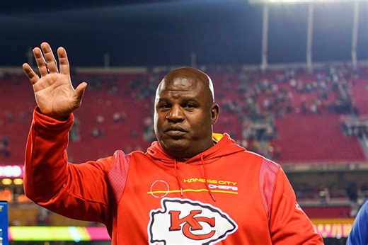 Eric Bieniemy, de retour aux Chiefs ? les 15 infos NFL du mardi