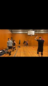 Last game of the year, last set, sudden death, 1v1... ELITE SCENES from Jiji Fayad 🙌🏼👑👐🏼 #MelbourneDodgeballLeague #Dodgeball #Melbourne #AustralianDodgeball #MDL #SocialLeague #Sport #DailyDodgeball | Melbourne Dodgeball League