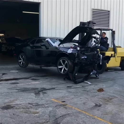 Rebuilding a Wrecked Dodge #car #dodge