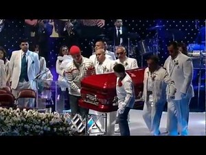 Video del Funeral de Jenni Rivera (Funeral Memorial) (Video Exclusivo)
