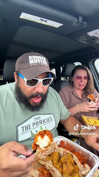 Never knew how much I NEEDED Pumpkin Spice Wings in the fall @Wings Over #foodreview #wingsoverpartner #tastetest #mukbang #Foodie