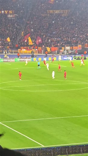 90minTV on Instagram: "AS Rom 2-0 VfB Stuttgart ⚽️ #asrom #asroma #vfbstuttgart"