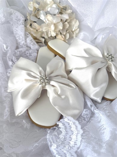Bridal Ivory Satin Bow Sandals With Pearls and Rhinestones Button, Wedding Bridal Sandals, Bride Getting Ready Shoes, Bridal Shower Shoes - Etsy