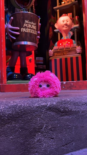 Meet your new enchanting companion; the Harry Potter Pygmy Puff Plush Pet 🩷 Inspired by the magical creatures of the wizarding world, this plush is full of personality and charm. With over 35 sounds and reactions, it responds to your touch with giggles, purrs, snores, and more! Press its nose to see its cute little face move, and pet its fur for happy sounds and silly surprises. 🪄 Ready to adopt your own magical creature? https://bit.ly/3JhgFye *UK only exclusive product. | The Harry Potter Sh