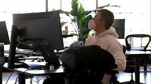 Cal/OSHA recommends unvaccinated workers wear masks indoors at work, not outside