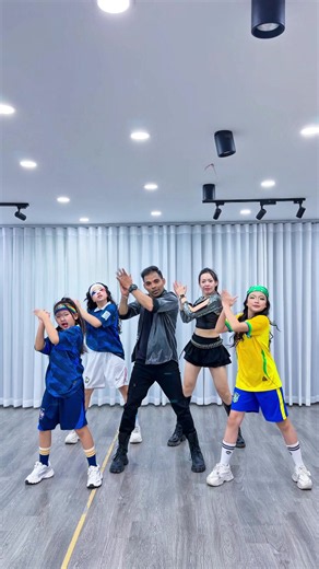 On spotted video 🤩 Mi Chicco New version by @Dj Goja @Jason Derulo #melody #kalyanlove2dance #michico #jasonderulo #djgoja