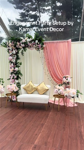 Stunning Engagement Party Setup Ideas