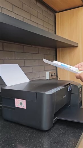 313K views · 1.1K reactions | Mau fotokopi banyak tapi printernya tidak ada layar panel. Terus gimana dong? Tenang, berikut tips dari kami menggunakan printer EcoTank L3251. Cara lengkapnya ada di YouTube Epson Indonesia. #tutorial #fotokopi #inktank #ecotank | Epson | Facebook