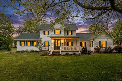 725 New Castle-Mercer Rd, Springfield Township, PA 16137 - MLS 1753788 - Coldwell Banker