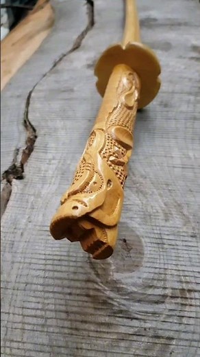 Wooden bokken Daito Deluxe Dragon 102 cm (40") with tsuba - Robinia wood #bokken #sword #martialarts