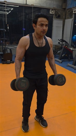 Hammer Curls for Wider Biceps 💪 #shorts #youtubeshorts