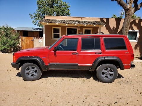 Jeep Cherokee XJ 4 Door Bushwacker Cut Out Fender Flares