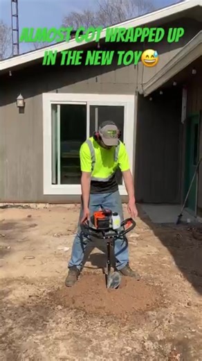 ✨GET>>>https://s.vevor.com/bfRD34 🚧 Need a reliable post hole digger for your outdoor projects? Introducing the VEVOR Post Hole Digger! | VEVOR Home Improvement