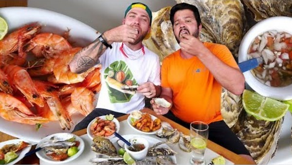 Brazilian Seafood Tour Of The Magic Island!! Nonstop Shrimp & Oysters | Florianopolis, Brazil