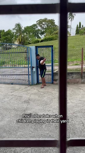 Older folks does be so grumpy for no reason 😭😭🤣🤣 #trini_tiktoks